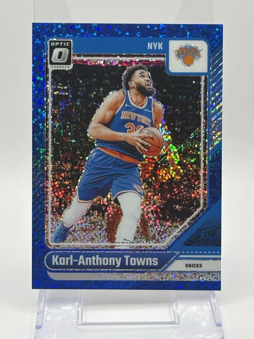 2024-2025 Panini Optic Karl Anthony Towns Blue Sparkle Prizm 179/180 SP Knicks